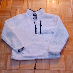 Warm pullover top junior size 11-13